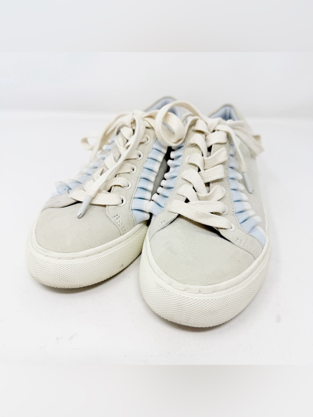 Tory Burch Sport Ruffle Athletic Sneakers White Suede Lace Up Shoes Size 5.5M